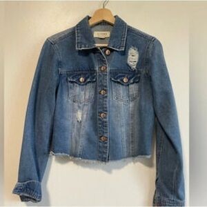 Ci Sono denim collection, distressed blue denim cropped jean jacket size medium